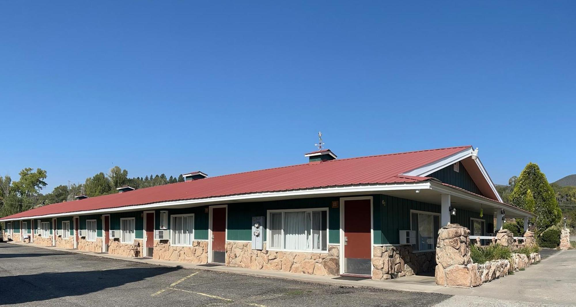 Redwood Arms Motel Paonia Esterno foto