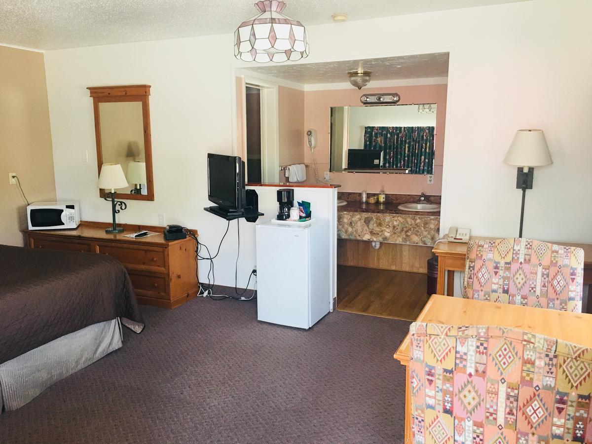 Redwood Arms Motel Paonia Esterno foto
